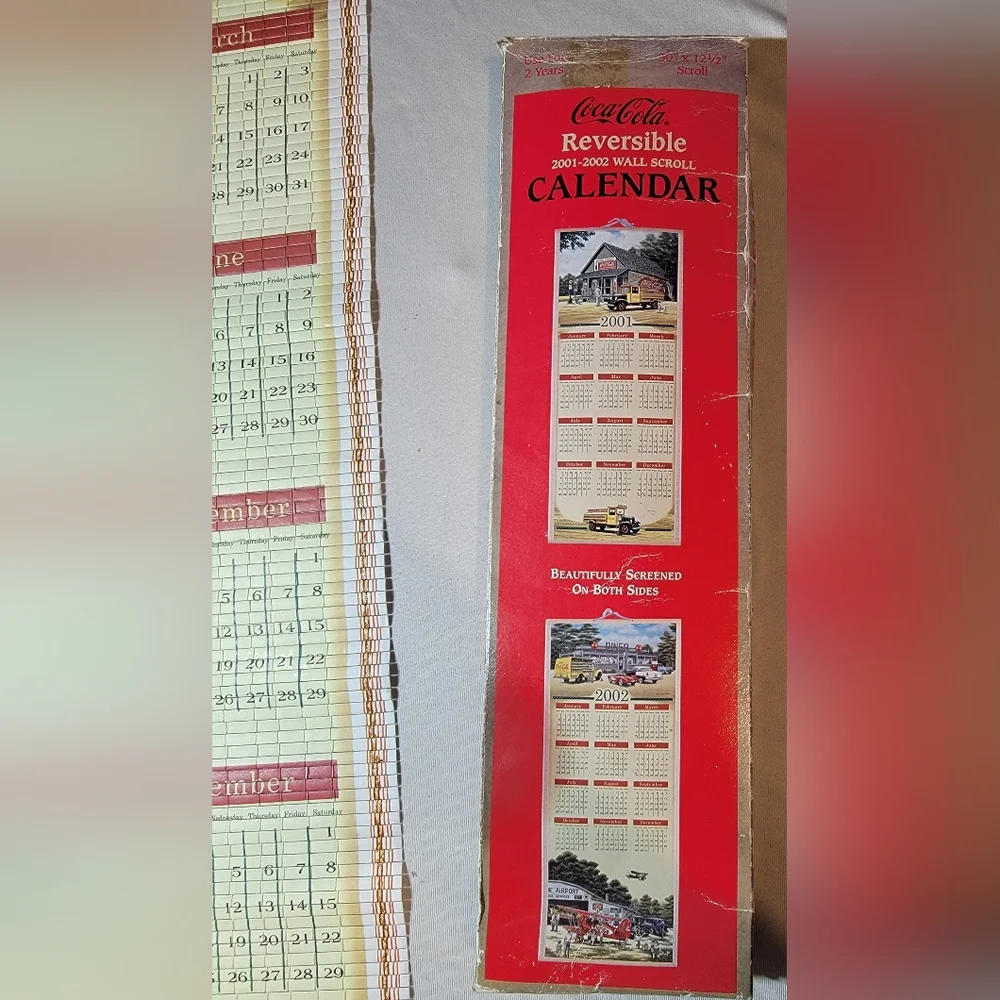 Coca Cola 2001 / 2002 Double Sided Bamboo Scroll Calendar W/ Box VINTAGE